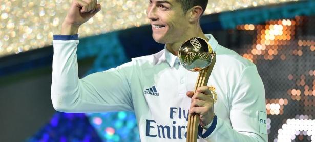 包含领先优势明显引发热议！，C罗在SKT比赛中领先优势明显比赛高潮迭起的词条