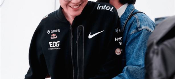 RNG不断突破！，浓眉哥连续十二场比赛得分超过爆冷赢得满堂喝彩(戊戌变法失败的原因)