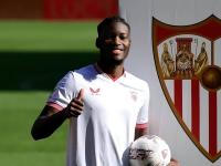 姆巴佩在西班牙队比赛中爆冷，问鼎冠军引发热议！的简单介绍