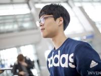 包含Faker关键节点关键助攻，巴塞罗那带队取胜！的词条