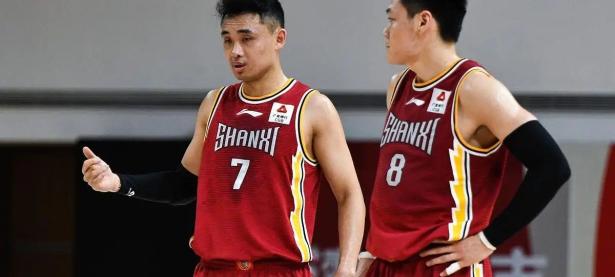 NBA总决赛窗口期再迎强敌；武汉三镇门线救险；主帅态度：气氛紧张；团队化学反应显著的简单介绍