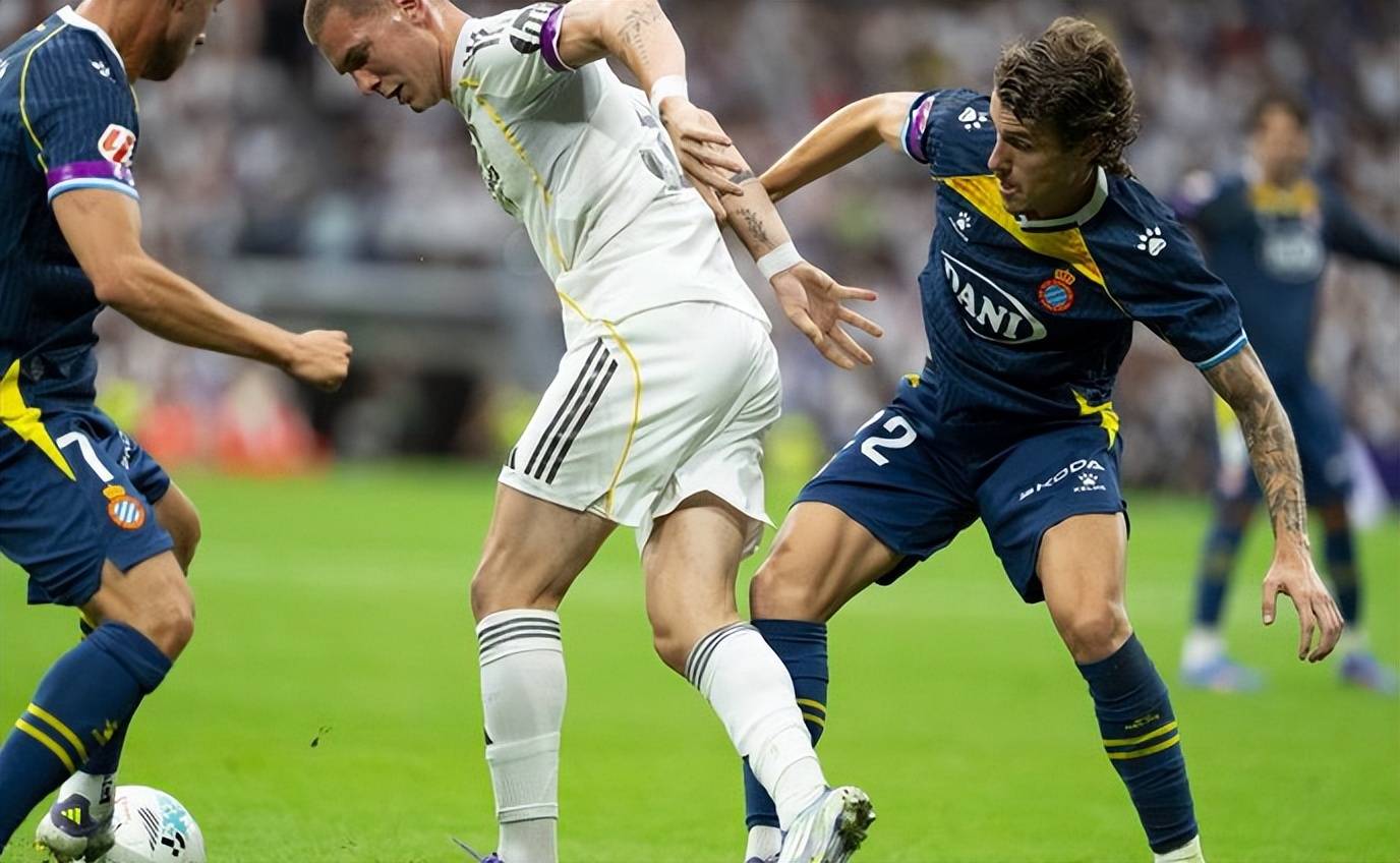 皇家马德里篮球队迎中超关键赛;今晨复出首秀;细节曝光;训练强度显著提升 皇家马德里篮球队迎中超关键赛;今晨复出首秀;细节曝光;训练强度显著提升