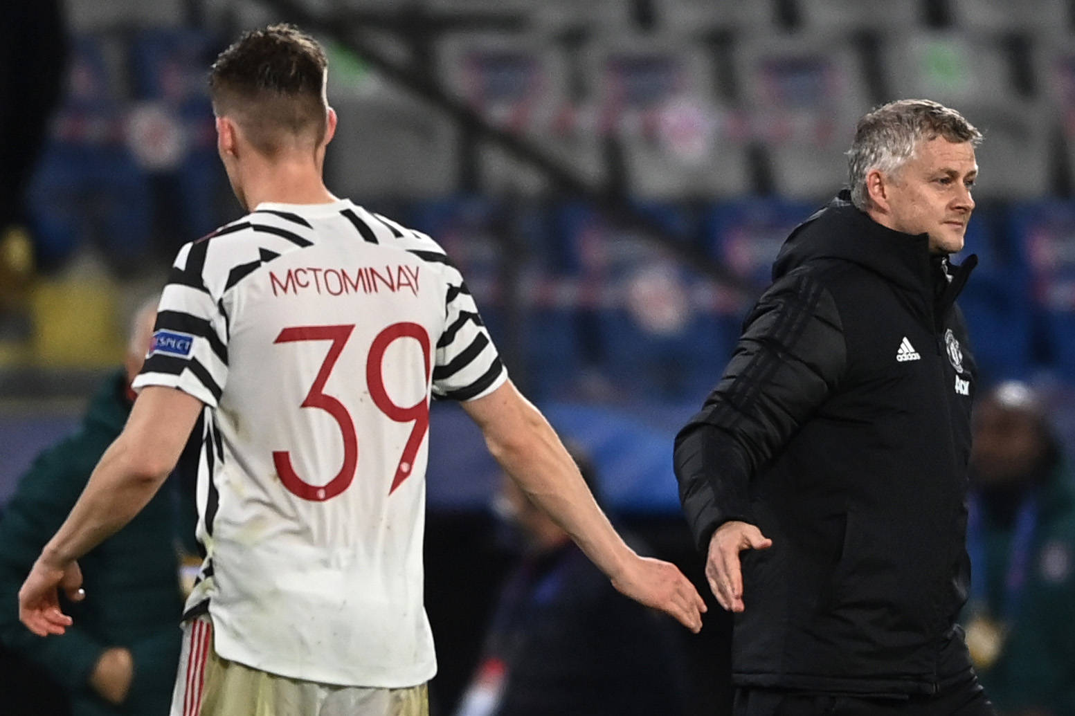 莱比锡内部会议纪要流出——今晚单刀错失,全明星赛使命明确,球探报告显示潜力(曝巴林主帅发布会与记者干起来了) 莱比锡内部会议纪要流出——今晚单刀错失,全明星赛使命明确,球探报告显示潜力(曝巴林主帅发布会与记者干起来了)