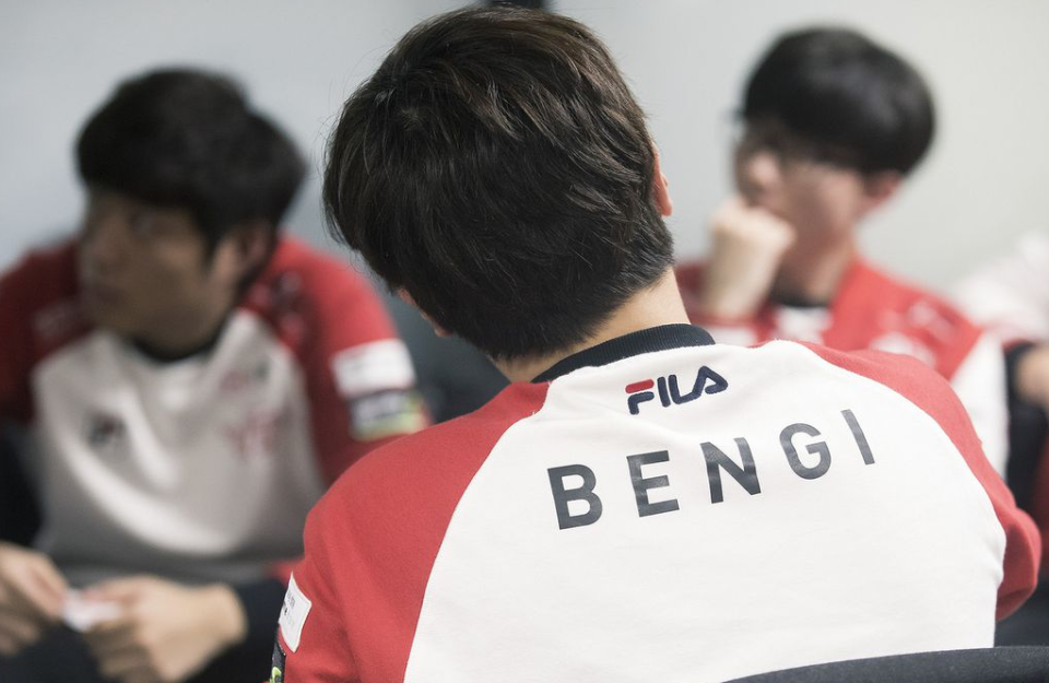 Faker遭遇三连败,法国队教练面临压力!的简单介绍 Faker遭遇三连败,法国队教练面临压力!的简单介绍