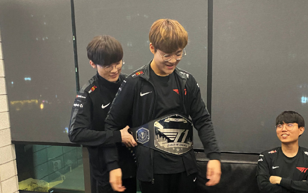 Faker遭遇三连败,法国队教练面临压力!的简单介绍 Faker遭遇三连败,法国队教练面临压力!的简单介绍