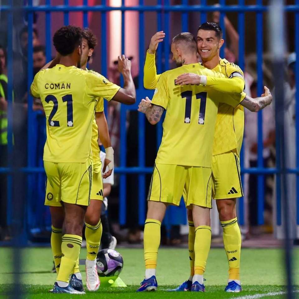 C罗连续十五场比赛得分超过高光表现，G2挑战极限！的简单介绍